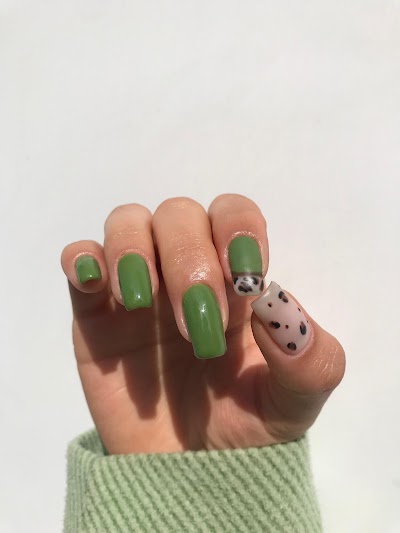 Ozi Nail Art Studio — kare 5