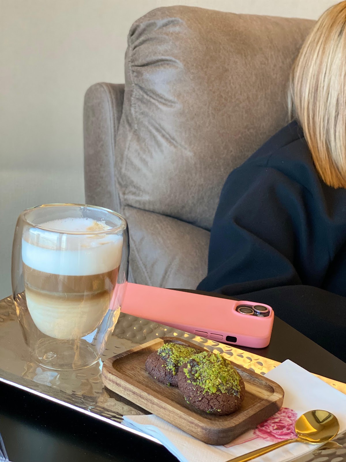Bloom Nail Art Salon — salondan bir kare