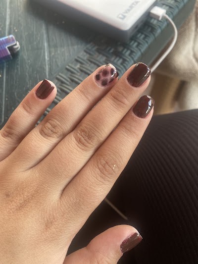 Nihal Beauty Studio — kare 4
