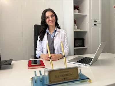 Kars Diyetisyen Ece Yarımdağ — kare 2