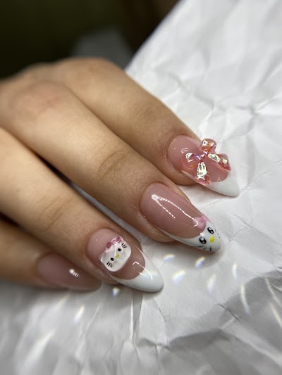 BusNailBeauty — kare 4