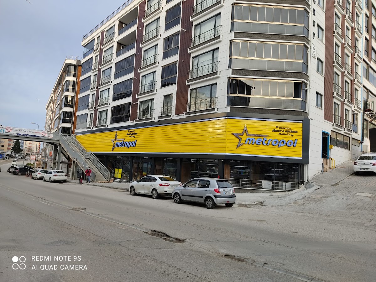 Metropol AVM Gelincik — salondan bir kare