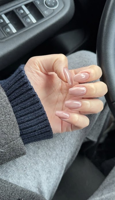 Ji Beauty Lab — kare 4