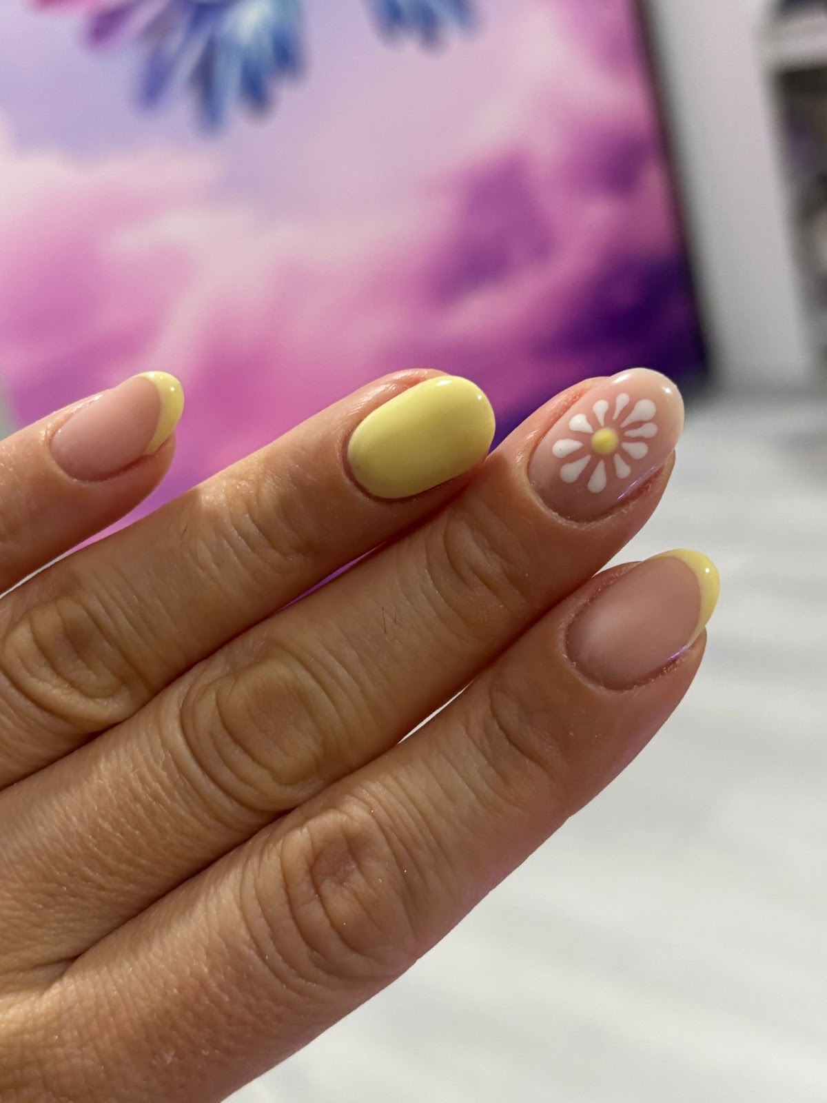 Melek Alp Nail Studio — salondan bir kare