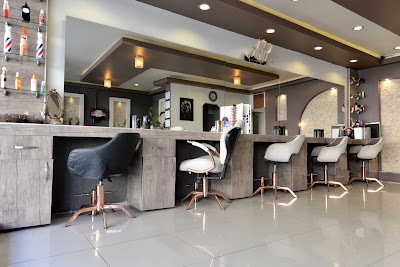 Dima Hair Studio — kare 2