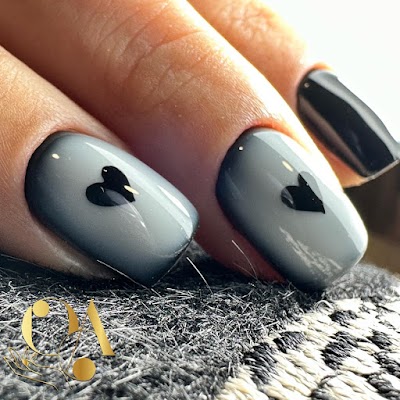 Ozge Acar Nail Studio — kare 5