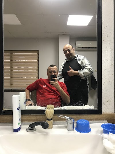 Kuaför Ahmet — kare 5