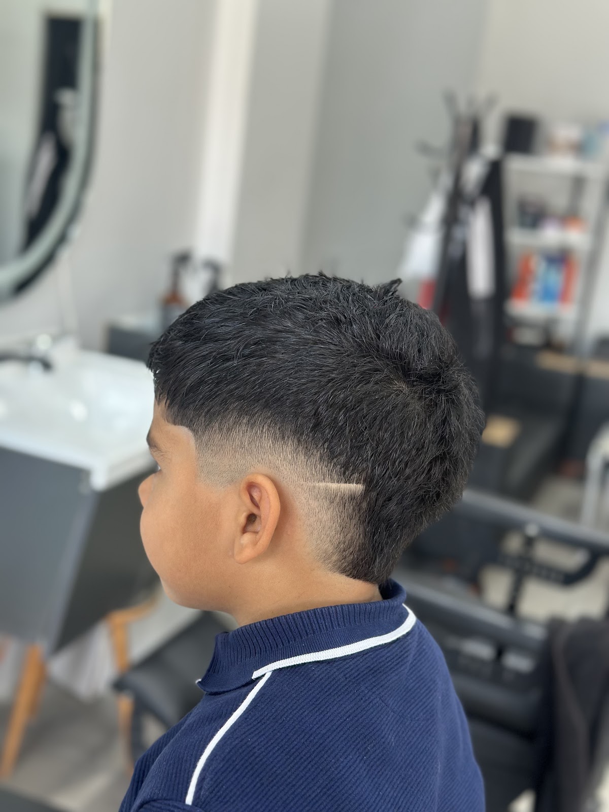 Zana Hair Studio — salondan bir kare