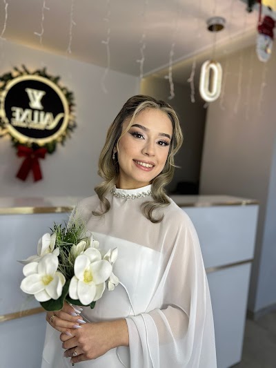 Valuxe Beauty Center — kare 4