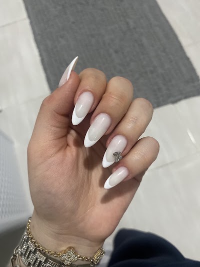 Asena Bekir Nail Studio — kare 5