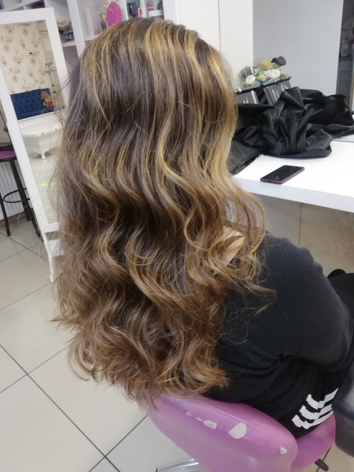 Asya Kuaför — salondan bir kare