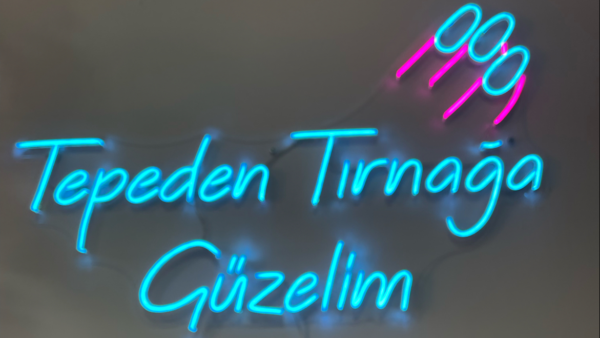 Zümra İnçlik Nail Studio — salondan bir kare