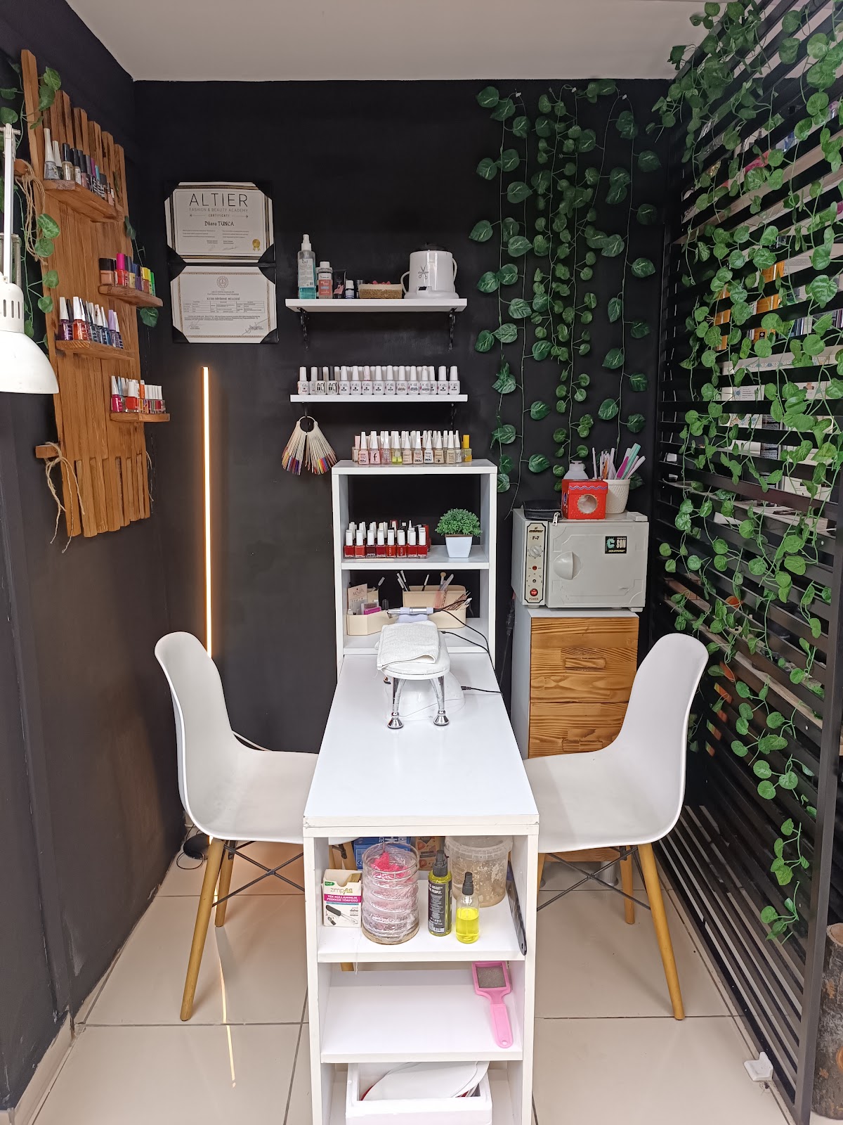 Nail&Tattoo Studio by TUNCA — salondan bir kare