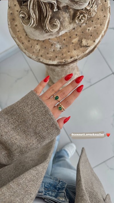 CB Hair & Nail studio — kare 3