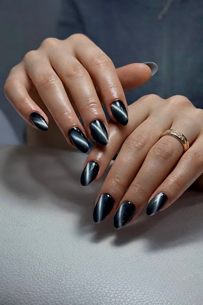 Esma nails beauty — kare 3