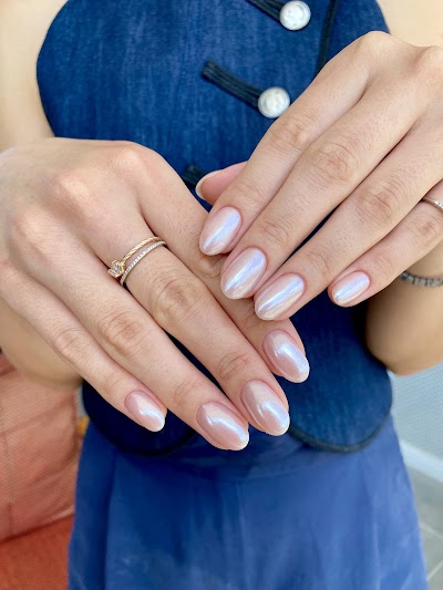 Aslı Berek Nail Studio — kare 3