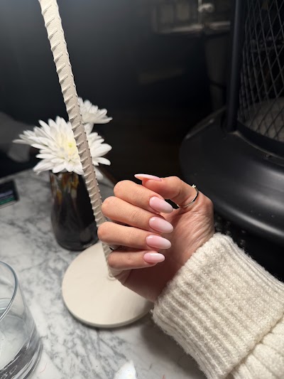 Shaina Nail & Beauty — kare 5