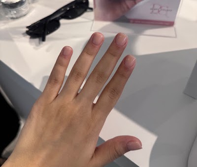 IZZ-EL BEAUTY & NAIL STUDIO — kare 4