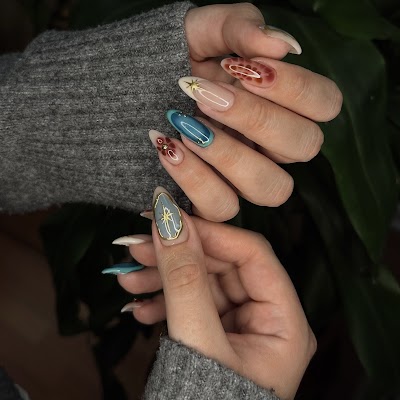 Melodie Nail Studio — kare 4