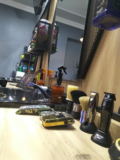 Çağkan Karaca Hair Studio — kare 2