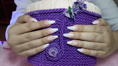 Mira Nail Studio — kare 3
