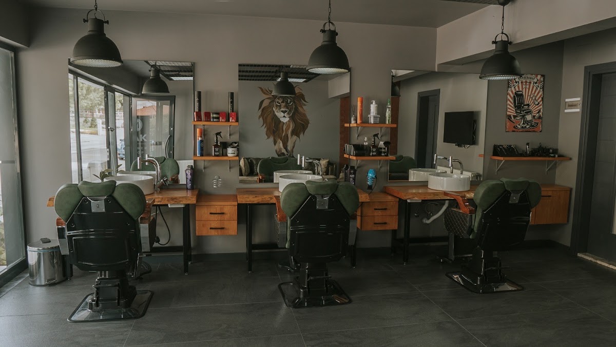 Mak Berber — salondan bir kare