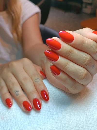 Nail Trendy — kare 3