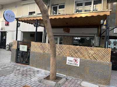 Elyse nail art studio — kare 5