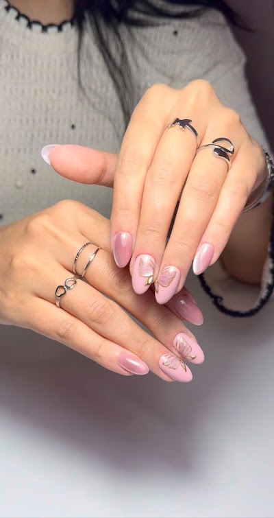 Derya Yurdusay Nail Art Studio — kare 4