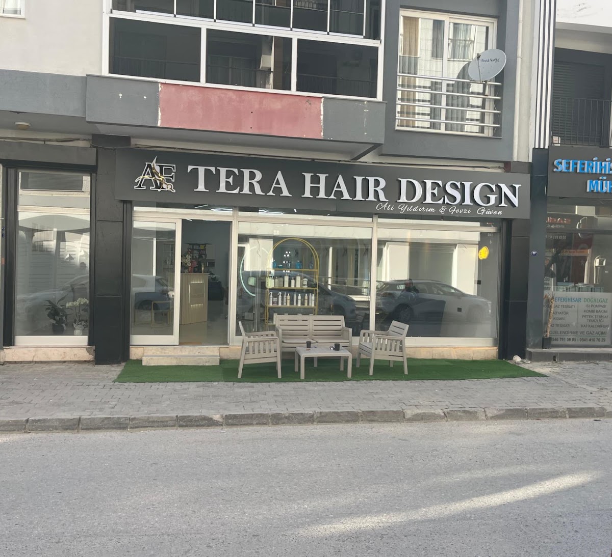 TERA HAİR DESIGN — salondan bir kare
