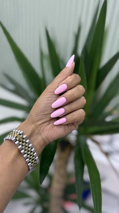 Estasya Beauty — kare 4