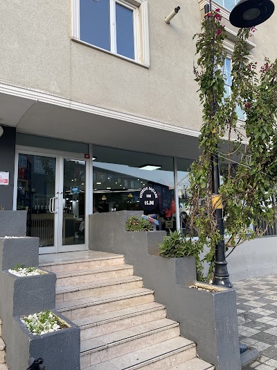 Salon Şirin — kare 5