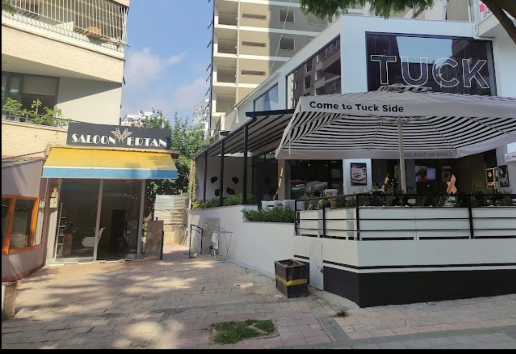 SALOON ERTAN — salondan bir kare