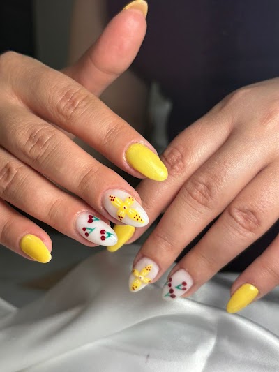 Cansu Nail Bar — kare 2