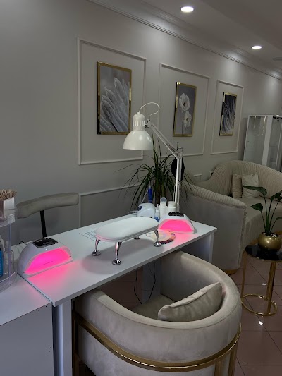 Luna Nail Beauty — kare 3