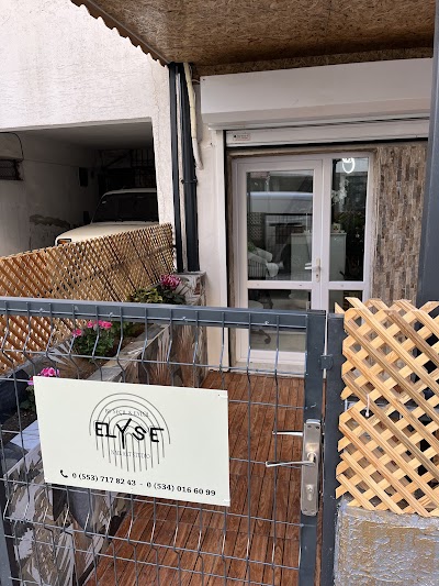 Elyse nail art studio — kare 4