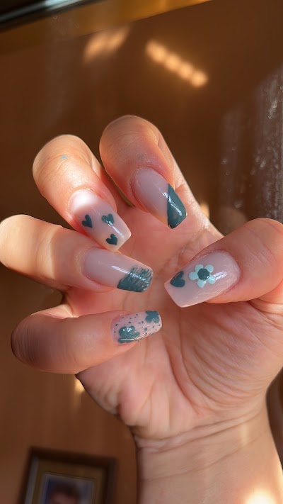 JA | Nail&Beauty Bar — kare 4