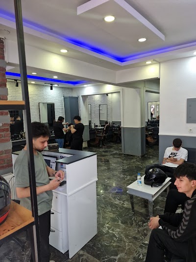SALON MUSTAFA — kare 3