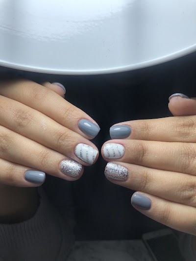 NK nail & hair studio — kare 4
