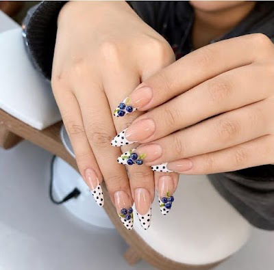 ÖzGü Beauty Studio — kare 3
