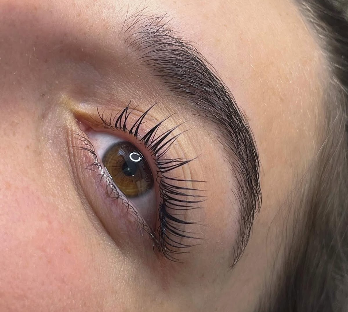 SEVİNCH BEAUTY STUDİO — salondan bir kare