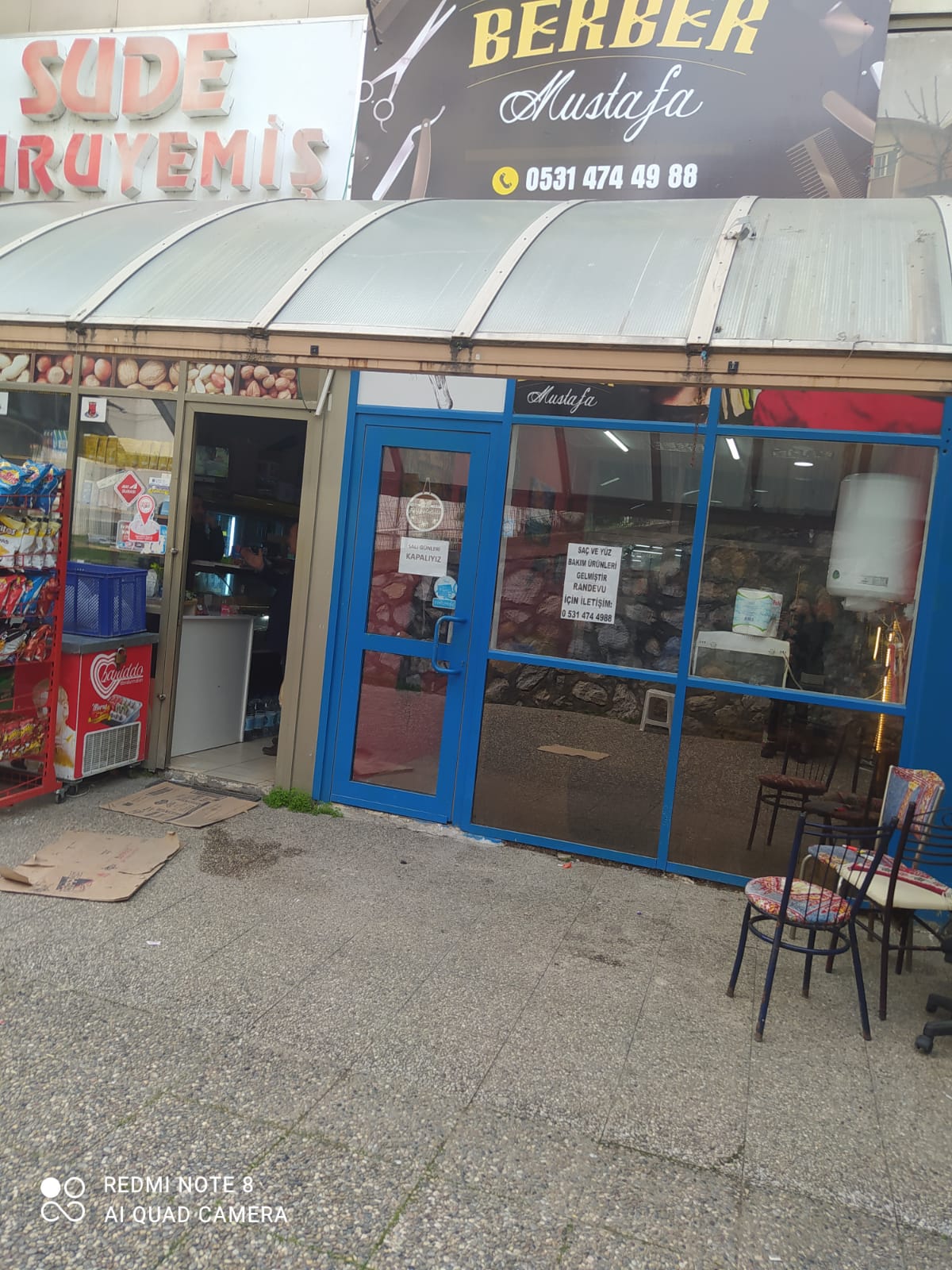 Berber mustafa — salondan bir kare
