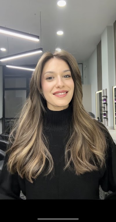 Olivia Kuaför — kare 3