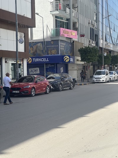 Kübra Uğur Nail Studio — kare 4