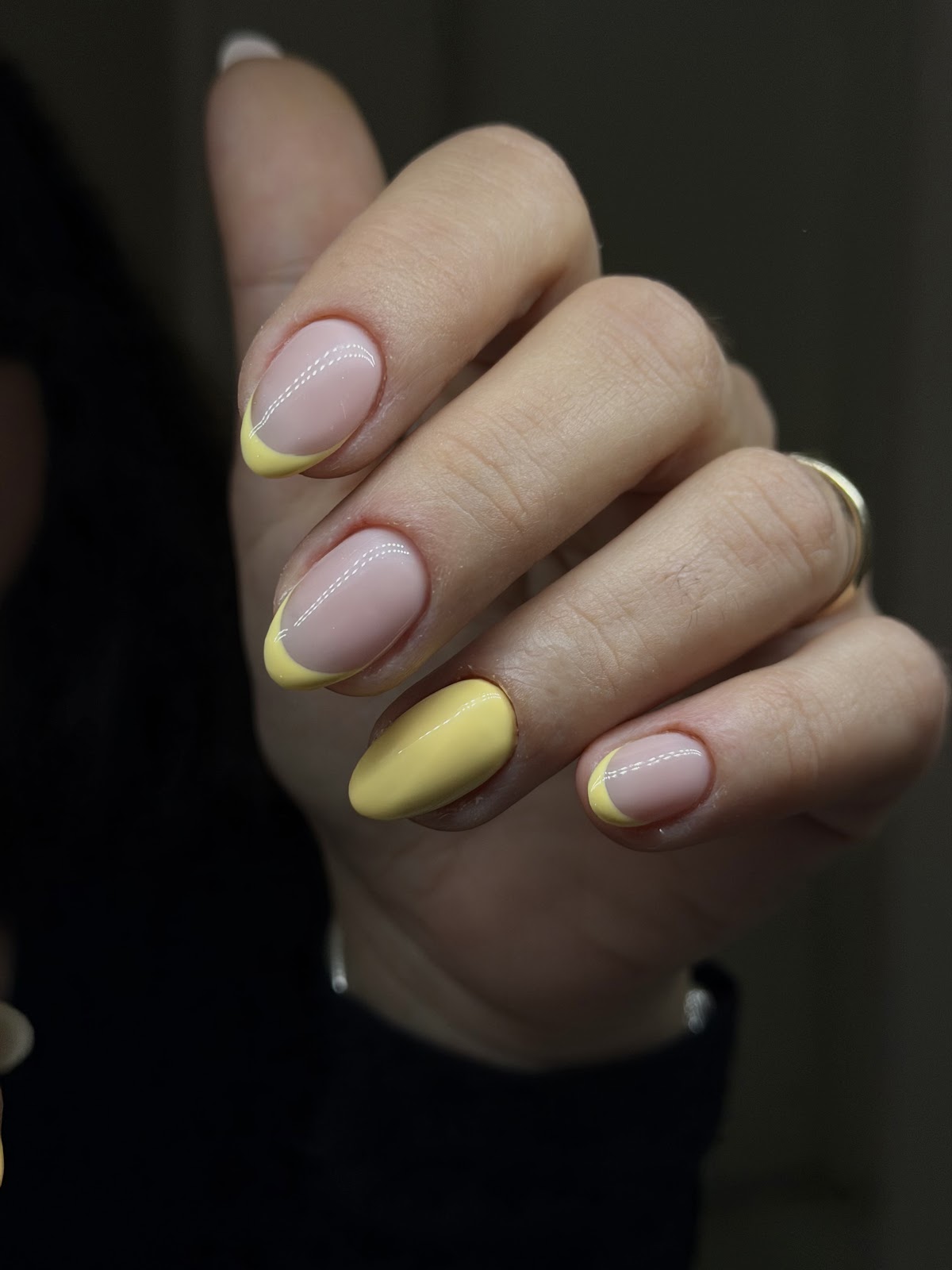 Fezotic Nail Bar — salondan bir kare