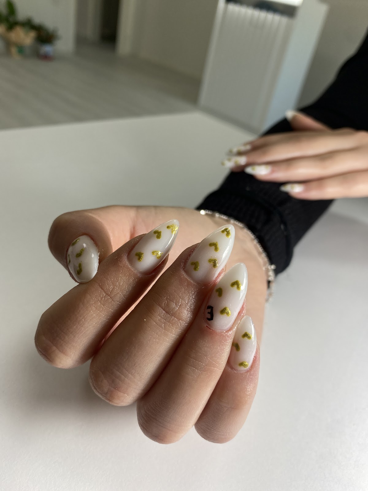 Moon Nail & Beauty — salondan bir kare