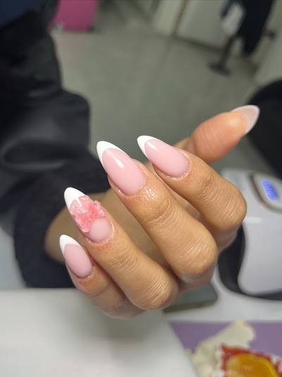 ESRALİNE BEAUTY STUDİO — kare 4